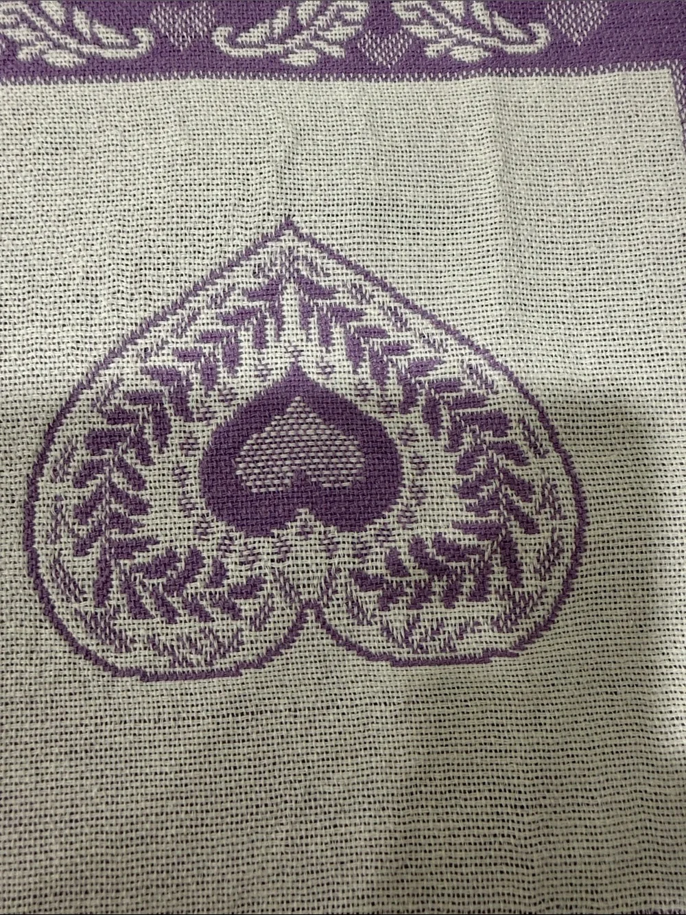 Purple Lavender Heart Lace-Trim Table Runner Country Cottage 37”x14”